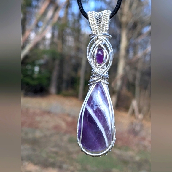 Artisan Sterling Silver Amethyst Gemstone Pendant Necklace - Picture 5 of 16
